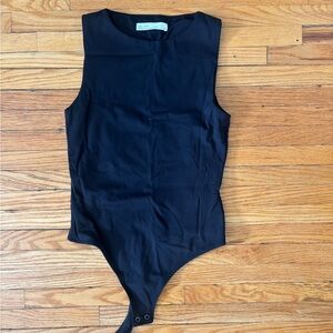 OAK + FORT black sleeveless bodysuit